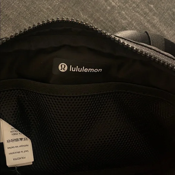 lululemon everyday belt bag - Picture 5 of 6